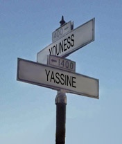 moi  agauche  est  yassine adaroit